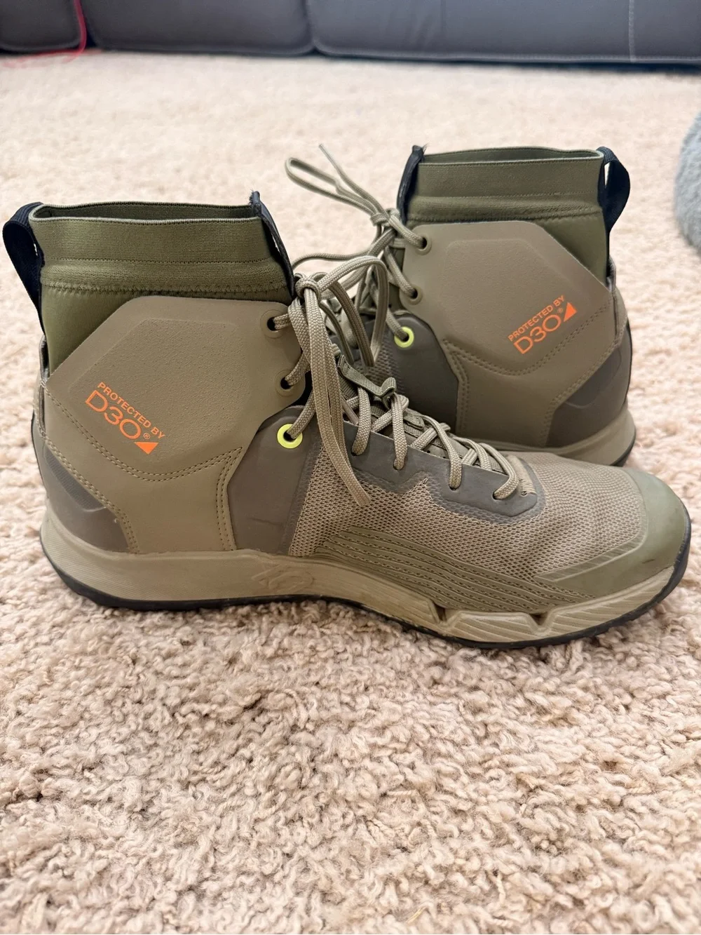 Adidas trail cross high tops